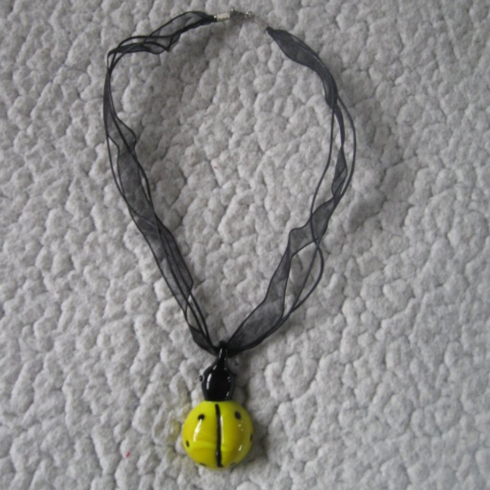 5/$20 Girls Yellow Ladybug Necklace